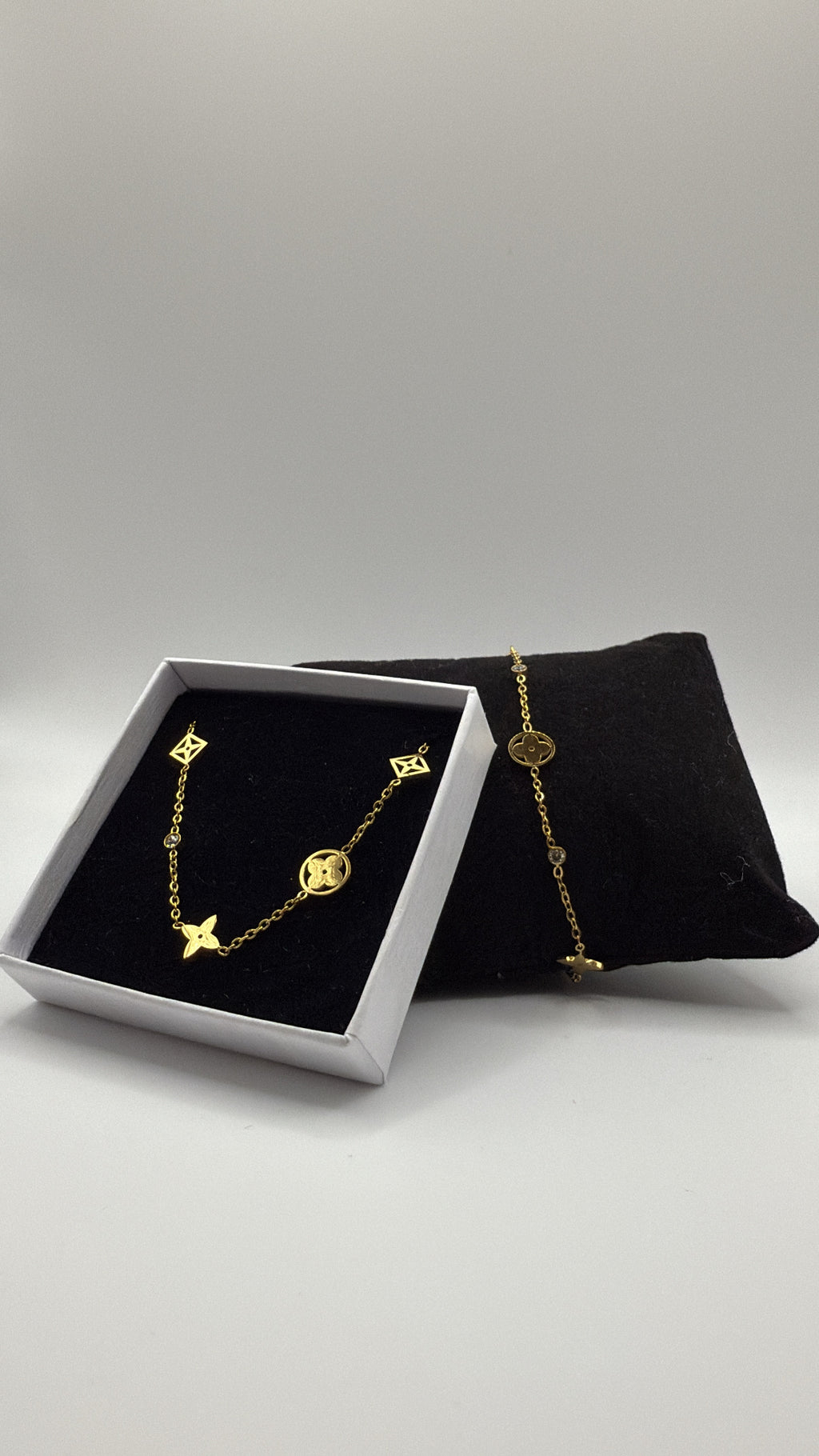 Fleur de Luxe Halskette & Armband Set | 18K Vergoldet