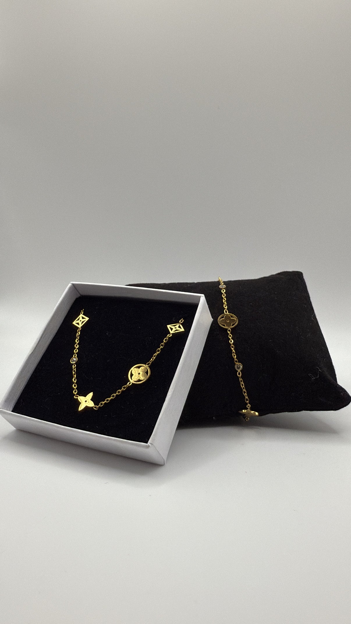 Fleur de Luxe Halskette & Armband Set | 18K Vergoldet
