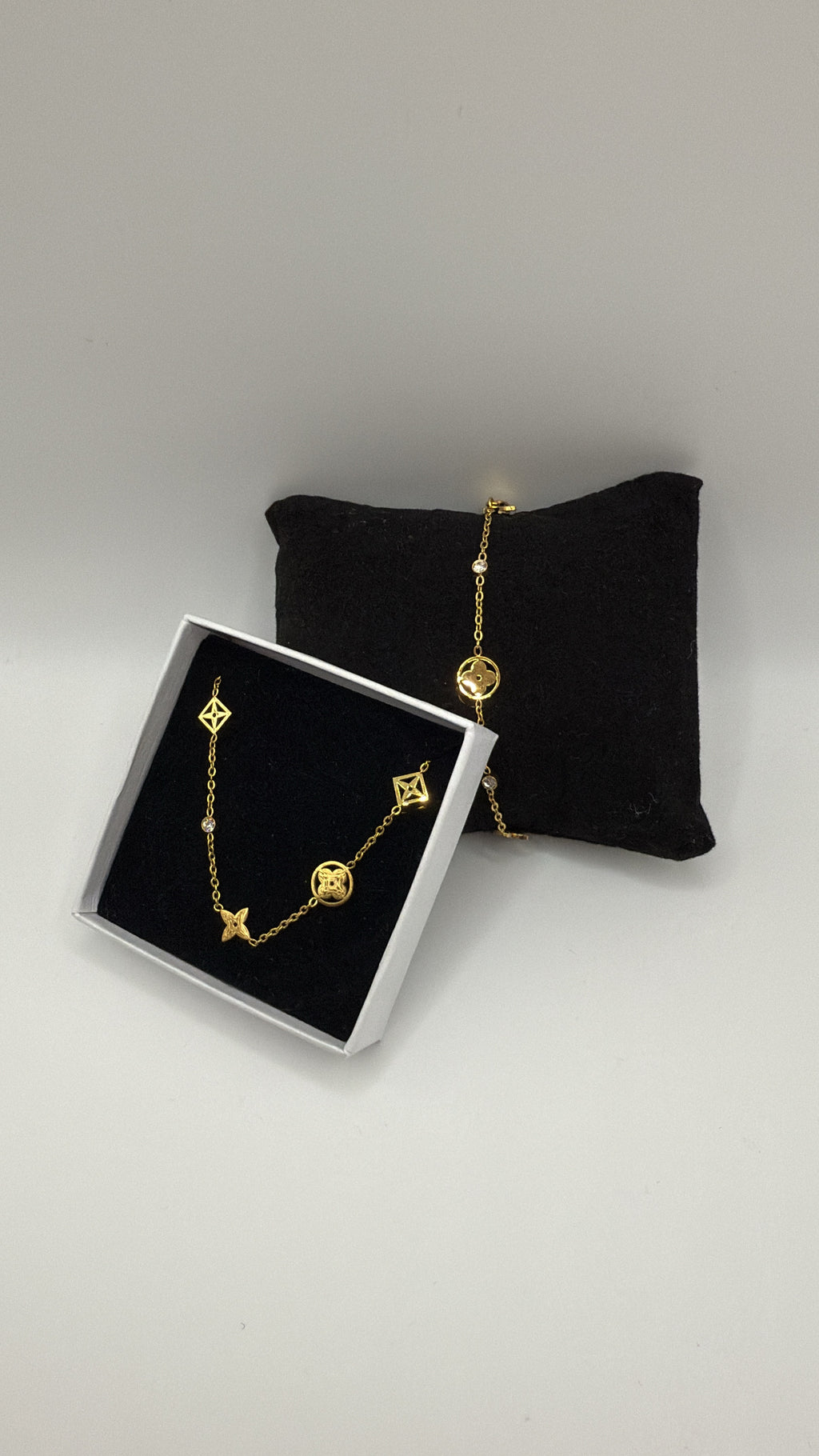 Fleur de Luxe Halskette & Armband Set | 18K Vergoldet
