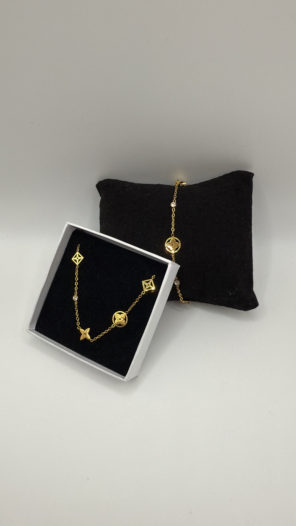 Fleur de Luxe Halskette & Armband Set | 18K Vergoldet