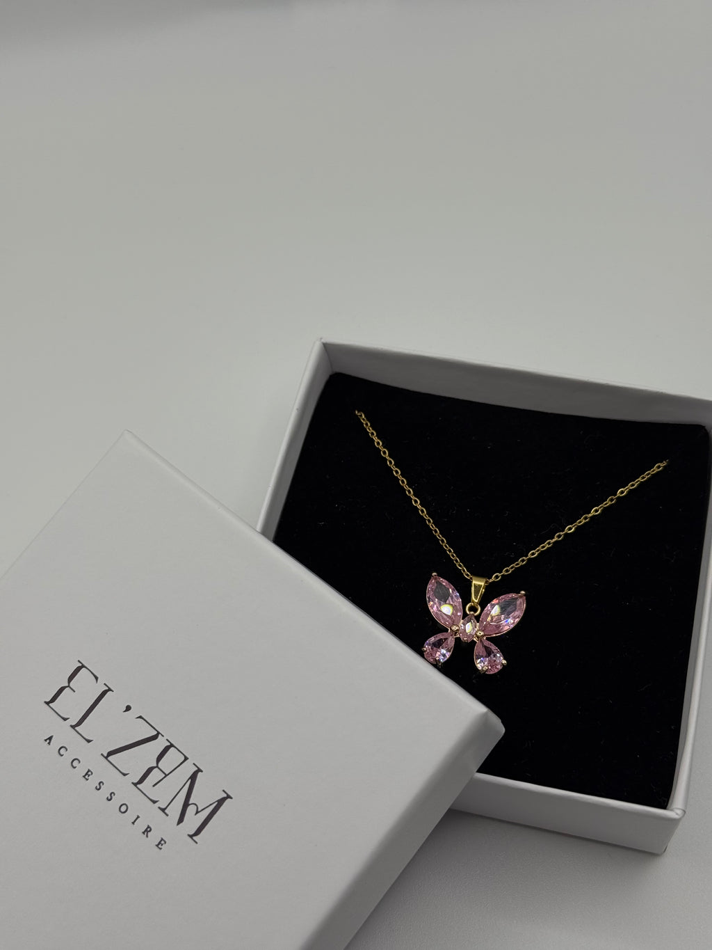 Rosé Butterfly Necklace | 18K Vergoldet
