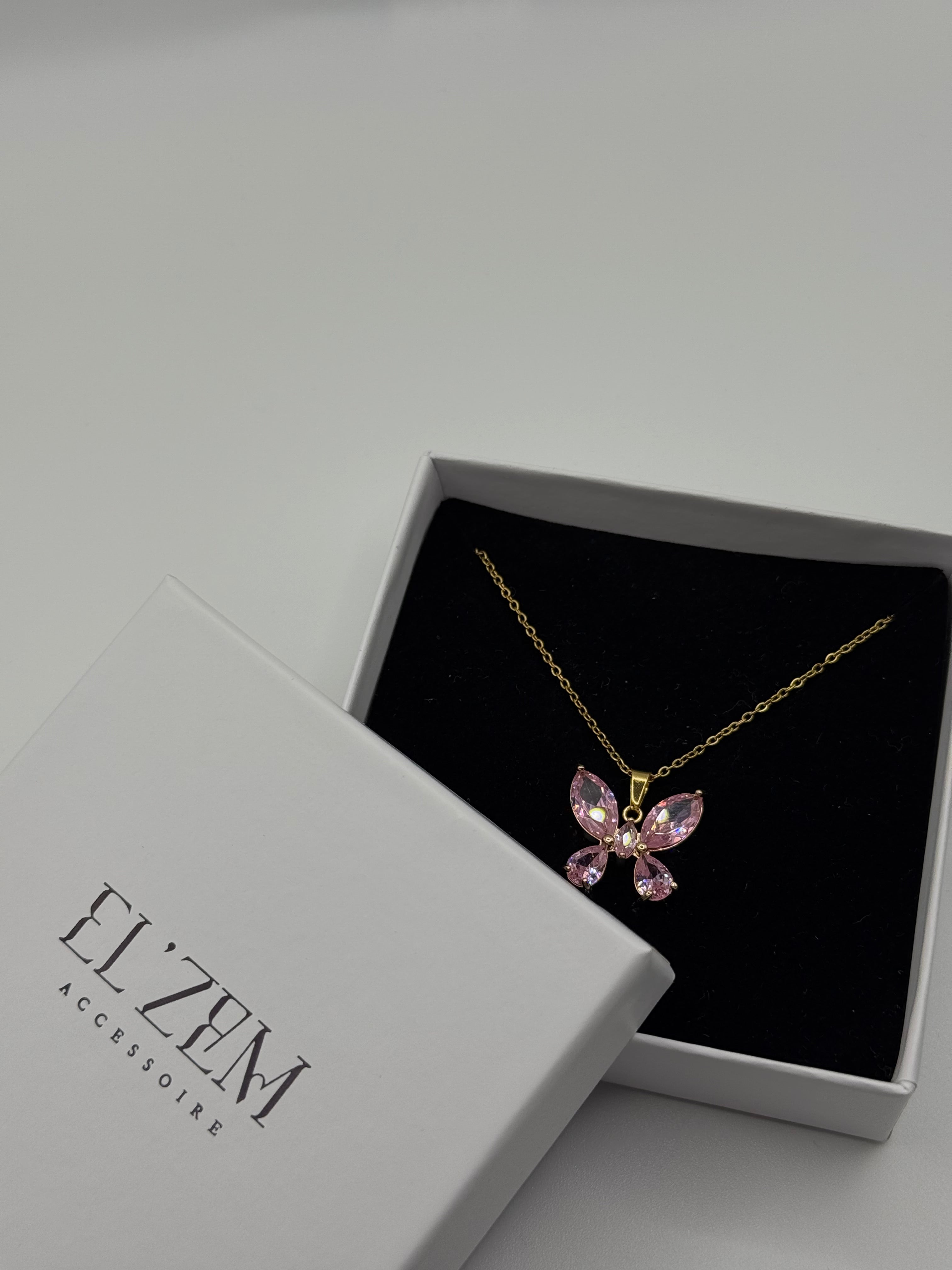 Rosé Butterfly Necklace | 18K Vergoldet