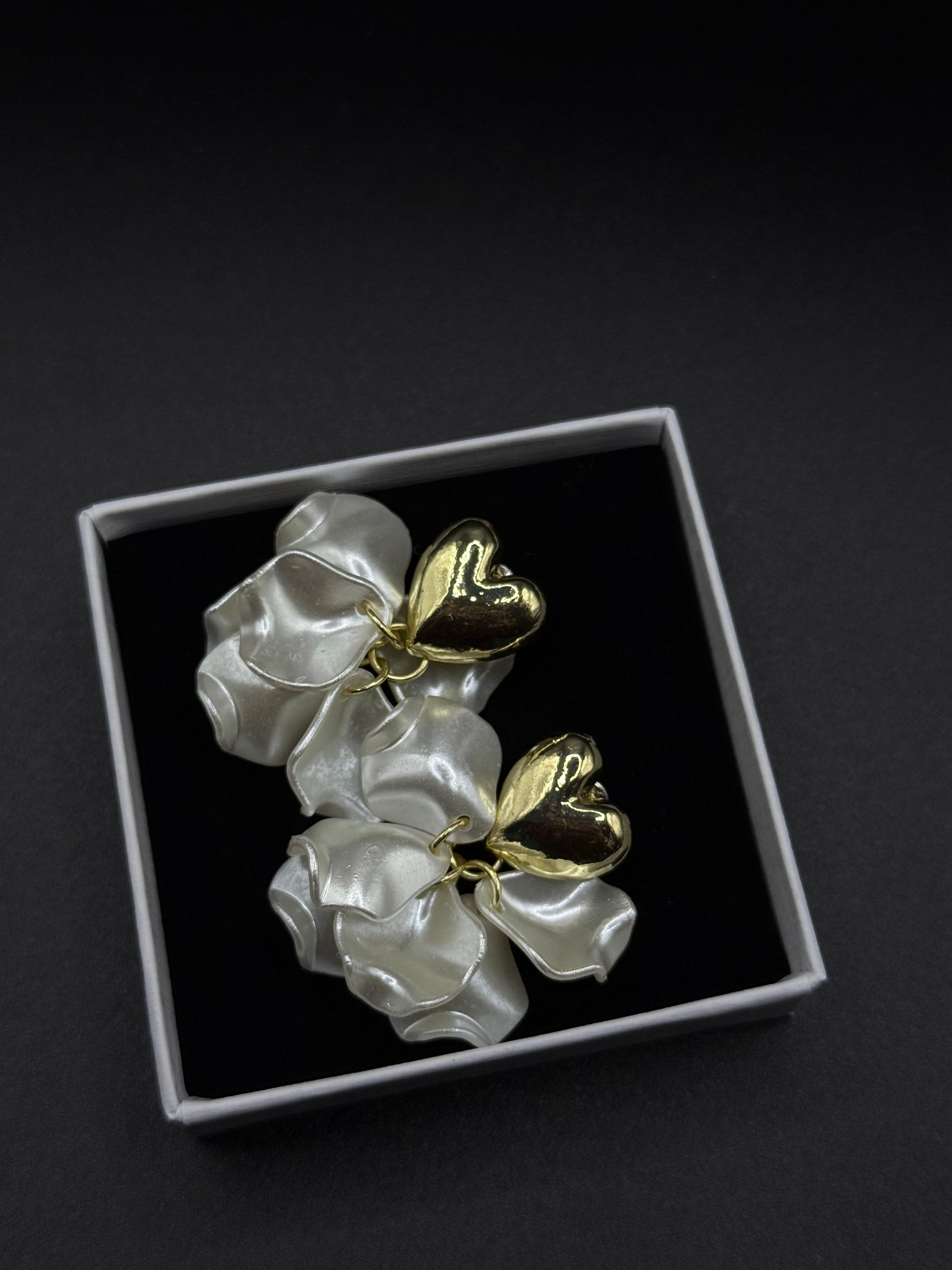 Pearl Heart Earrings | 18K Vergoldet